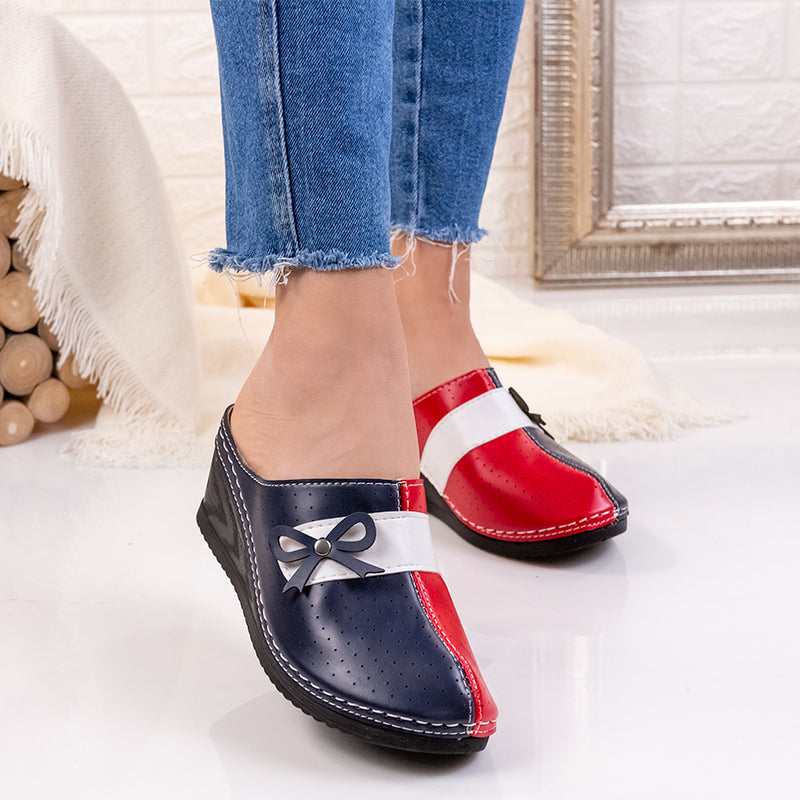 Дамски чехли на платформа Salmina - Navy