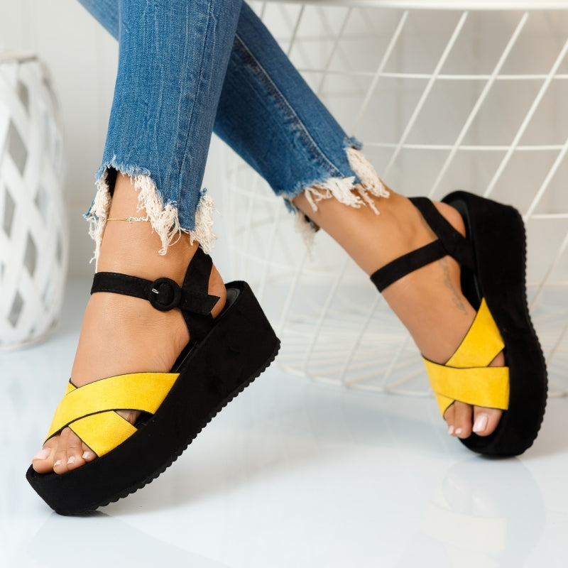 Дамски сандали на платформа Cora Yellow | DMR.